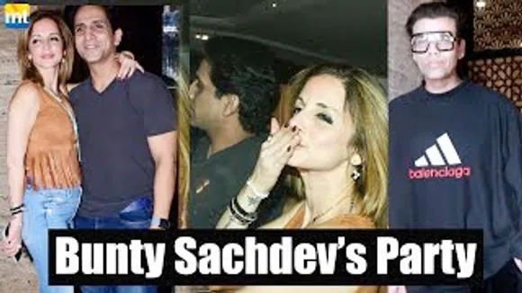 Hrithik Roshan's EX-Wife Sussanne Khan With BF Arslan Goni, Karan Johar And Others At Bunty Sachdev's Party