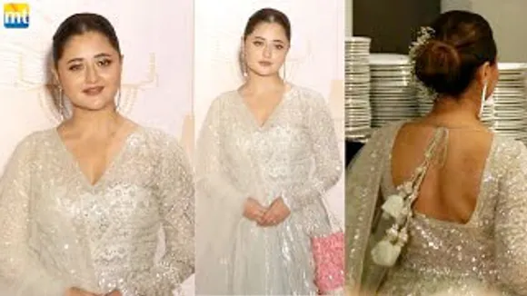 Gorgeous Rashami Desai arrives in White Anarkali Dress at Palak Muchhal-Mithoon's Wedding Reception