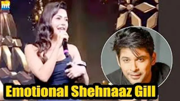 Emotional Shehnaaz Gill Dedicated Her Filmfare Award to Late BF Sidharth Shukla; returns from Dubai