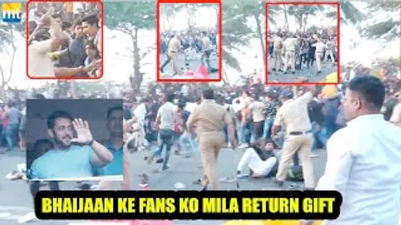 OMG 😱 Brutal Lathi Charge On Salman Khan Fans outside Galaxy Apartment