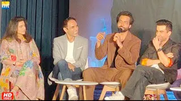 Ridhi Dogra, Abhishek Banerjee & TVF Pitchers Cast Tell Why Should People Watch The Show