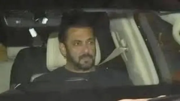 Salman Khan arrives for Kisi Ka Bhai Kisi Ki Jaan Dubbing, teaser releases on His Birthday