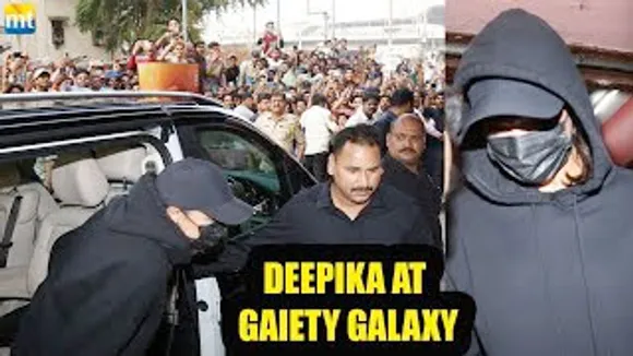 400 Crore Pathaan Actress Deepika Padukone arrives Gaiety Galaxy to See LIVE Audience in Huge Crowd