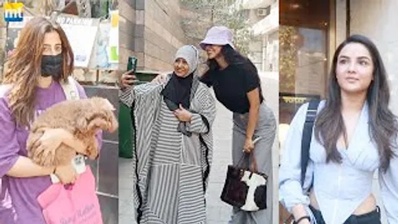 Esha Gupta selfie with fans, Cute Jasmin Bhasin, Nupur Sanon with her Pet In Bandra