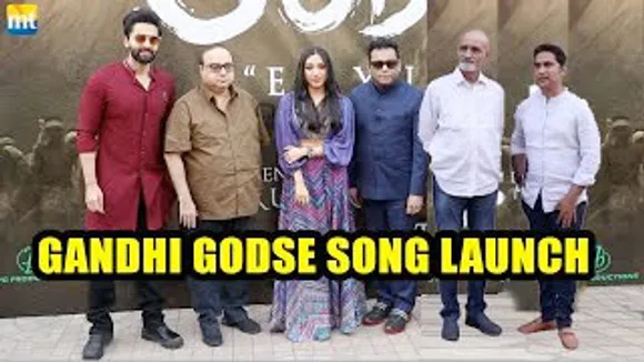 Rajkumar Santoshi asks Police Security to stay outside hall at Gandhi Godse song launch