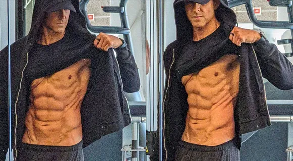 Hrithik Roshan Flaunts His 8-Pack Abs In New Year's Post; Is It For Fighter?