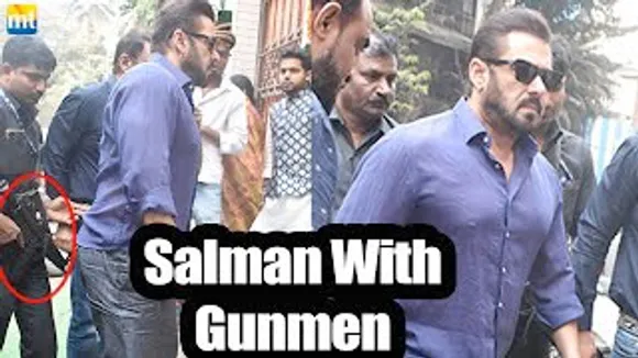 Tiger Salman Khan arrives with Gunmen Security with their Sisters at Rahul Kanan's Wedding