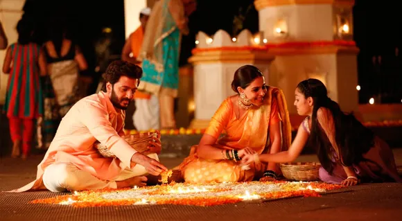 Riteish Deshmukh & Genelia Deshmukh's 'Ved' is Unstoppable; Crosses The 55 Crore Mark —