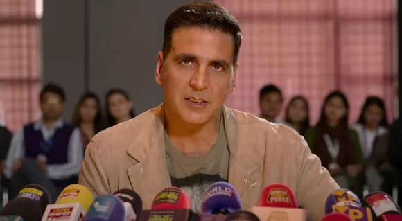 From Masoode Wali Smile To Boycott Bollywood, Here Are 5 Social Media Trolls From Akshay Kumar's Sefiee —