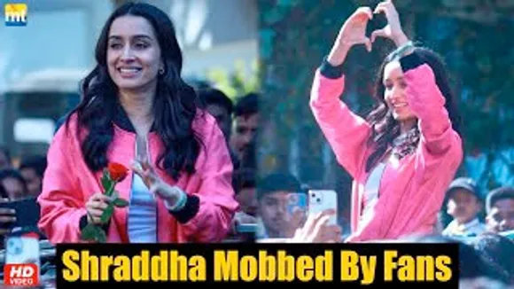 Shraddha Kapoor mobbed by Fans in Pune as she celebrates Valentine's Day in the City