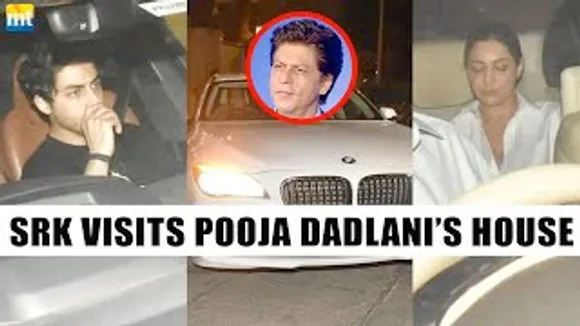 Pathaan Shah Rukh Khan With Wife Gauri Khan & Son Aryan Khan visit Manager Pooja Dadlani's New House