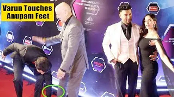 Varun Dhawan Touches Anupam Kher's Feet, Sahil Khan's HOT Firangi GF Natalia Barulich At Dadasaheb Phalke Awards 2023
