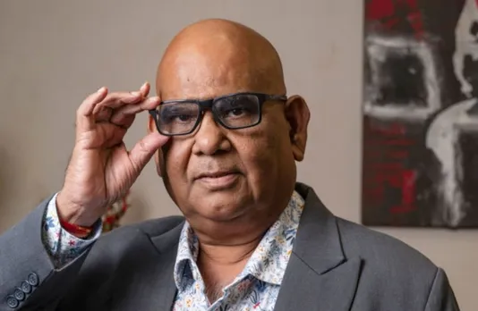 Priyanka Chopra, Ajay Devgn, Akshay Kumar, Shehnaaz Gill & Others Remember Satish Kaushik —