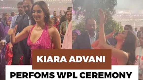 Pink Hot Kiara Advani performs at the opening ceremony of WPL 2023, Fans Shout her name