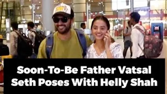 Vatsal Seth returns home for wife Ishita Dutta's Pregnancy, Helly Shah poses with him