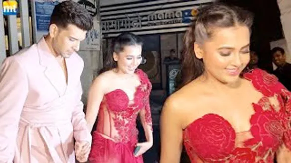 Tejasswi Prakash looks SEXY in Red, holds Hand BF Karan Kundrra in Bandra
