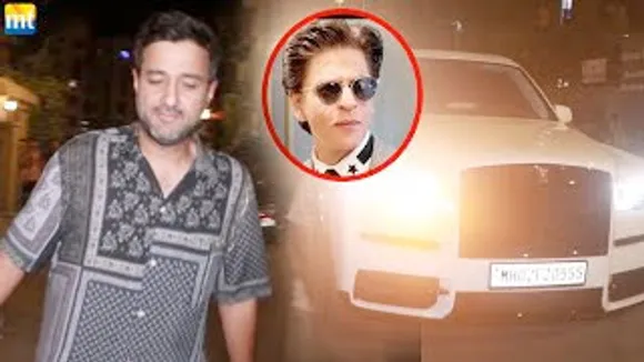 Shah Rukh Khan in his 10 CRORE Car, Pathaan Director Siddharth Anand With His Wife At Karan Johar's House