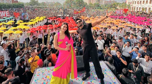 Ranveer Singh and Alia Bhatt Take Gujarat By Storm With Rocky Aur Rani Kii Prem Kahaani Promotional Visit —