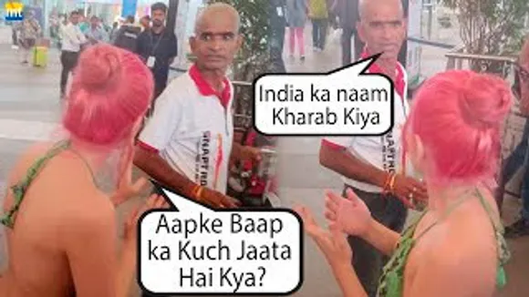 'India Ka Naam Kharab Kar Rahi Hai' - Urfi Javed FIGHTS with OLD Man in Public