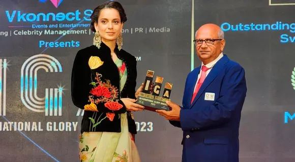 Kangana Ranaut Honours Olympic Judge Mayur Vyas With A Lifetime Achievement Award At International Glory Awards 2023 —