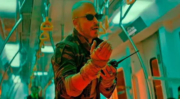 Shah Rukh Khan Becomes The First Bollywood and Indian Actor To Deliever 3 Consecutive 200 Crore Nett Films In A Calender Year