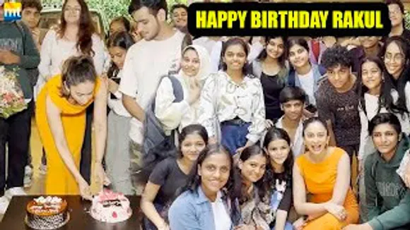 Rakul Preet Singh's Birthday cake cutting with College Students & Media At Her Residence