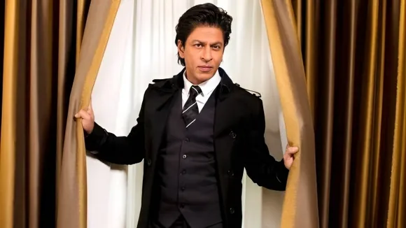 Shah Rukh Khan Wishes A Happy Diwali To Everyone