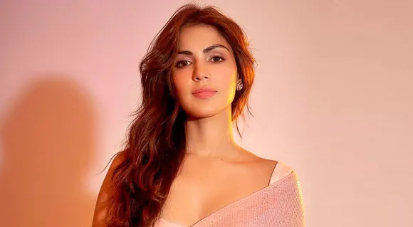 Rhea Chakraborty Finally Reacts To People Calling Her Chudail and Vishkanya