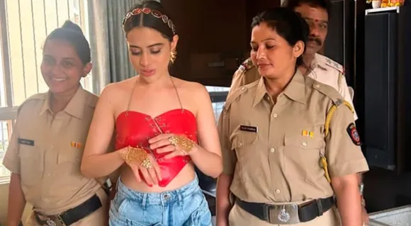 Mumbai Police Registers A Criminal Case Against Urfi Javed For Misleading Video of Her Arrest for Cheap Publicity
