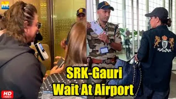 Shah Rukh Khan & Gauri Khan Both Had To WAIT At Airport To Verify Documents