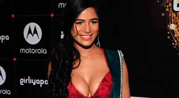 SHOCKING : Bold Actress Poonam Pandey Passes Away Due To Cancer