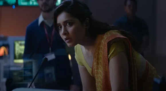OMG! IAS Aspirant Raashii Khanna to Play the "Lady YODHA" in Yodha