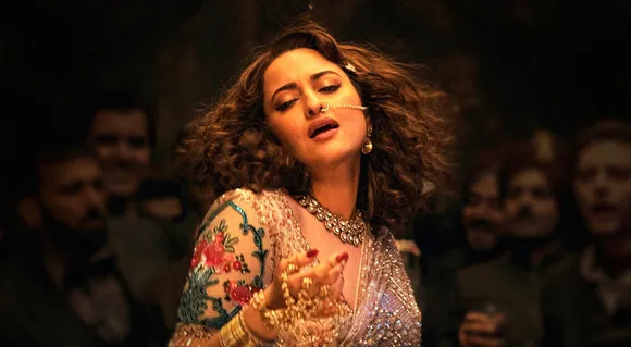 Watch Sonakshi Sinha Dancing Her Heart Out In "Tilasmi Bahein" From SLB's Heeramandi