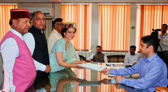 8 Criminal Cases, 91 Crore Assets, 17 Crore Debt and Jewellery; Kangana Ranaut Declares Her Assets At Nomination Centre