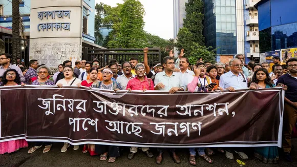 Junior doctors and others during a mega rally in protest against the alleged rape-murder of a medic at the RG Kar Medical College and Hospital, in Kolkata