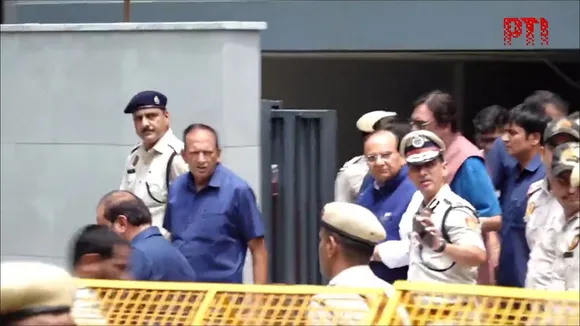 V K Saxena Delhi Coaching UPSC Rau's IAS