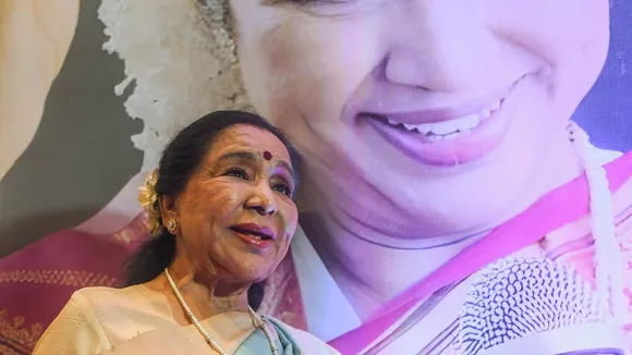Asha Bhosle birthday.jpg