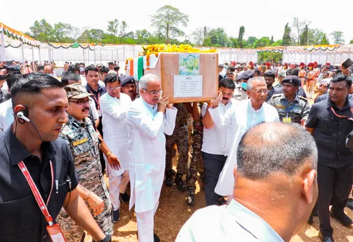 Homage to victims of Naxalite-attack in Dantewada Bhupesh baghel