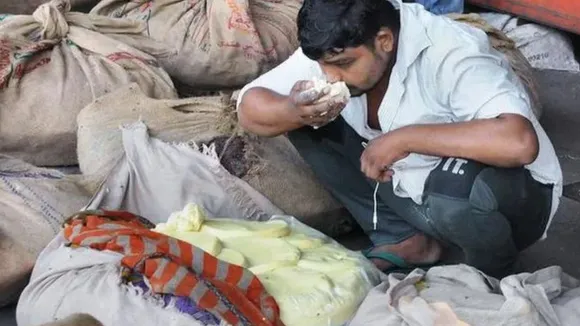 Khoya Mandi raid