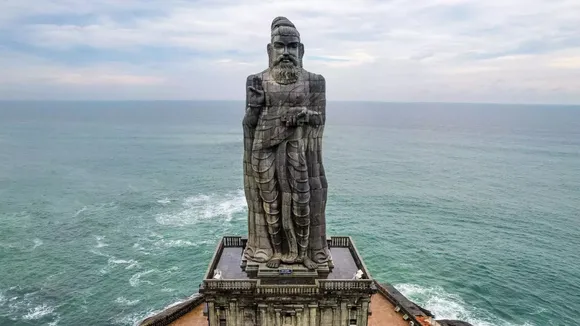Thiruvalluvar Statue Kanyakumari