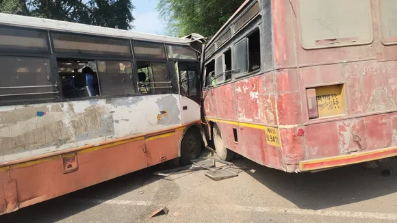 Pune-Solapur Highway Accident