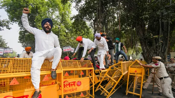 Members of Hindu Sikh Global Forum protest against the attack on a Hindu temple in Canada, near Canadian Embassy, in New Delhi, Sunday, Nov. 10, 2024.