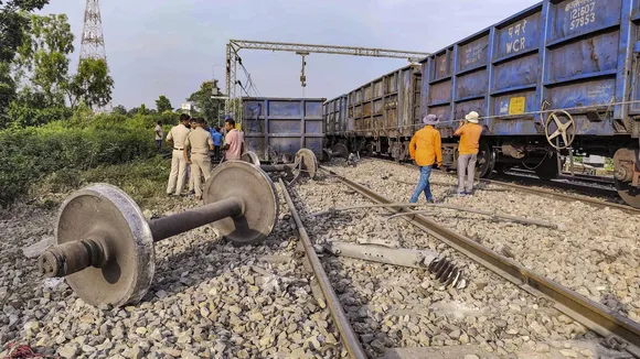Peddapalli Good Train Derail