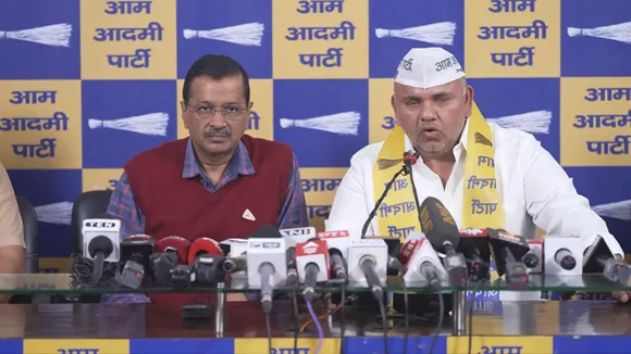 Sumesh Shokeen Arvind Kejriwal