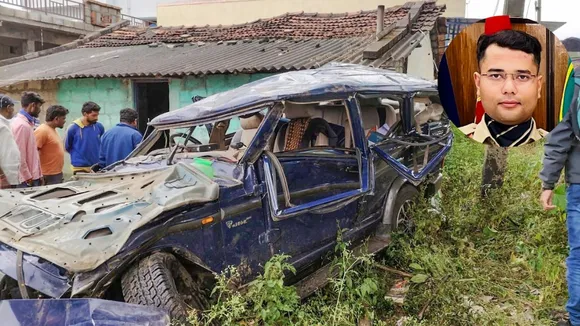 Wreckage of the police vehicle in which 26-year-old IPS officer Harsh Bardhan was travelling to Hassan to take up his first posting on Sunday, Dec. 2, 2024. The vehicle met with an accident, killing Bardhan.