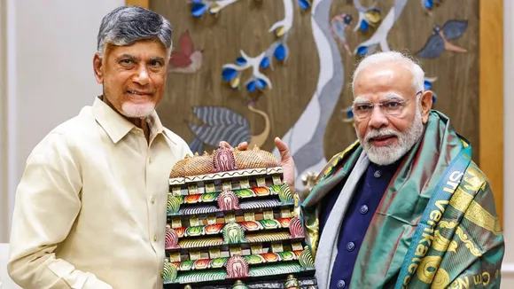 Prime Minister Narendra Modi with Andhra Pradesh Chief Minister N Chandrababu Naidu during a meeting.