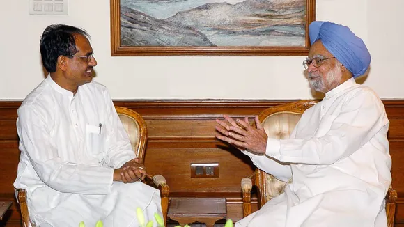 Shivraj Singh Chouhan Manmohan Singh