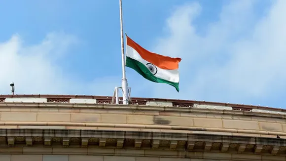 Half mast flag