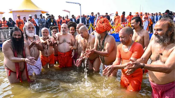 Amit Shah Yogi Adityanath