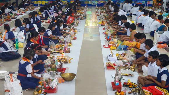 School students offer prayers to Goddess Saraswati amid ?Basanta Panchmi? festivities at Saraswati Shishu Vidya Mandir (SSVM) in Bhubaneswar, Odisha on Sunday, Feb. 2, 2025.